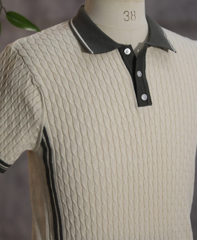 Off White Collar Tee Half - Image 2
